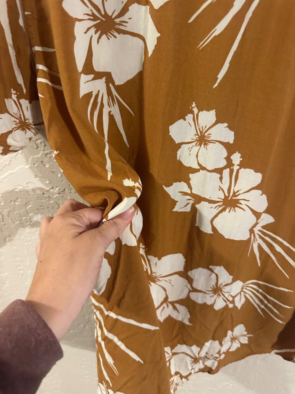 Billabong Brown & White Floral Hawaiian Short Sleeved Button Up Shirt - Picture 9 of 10